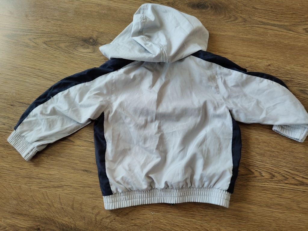 Kurtka NIKE wiatrówka r. 18 miesięcy
