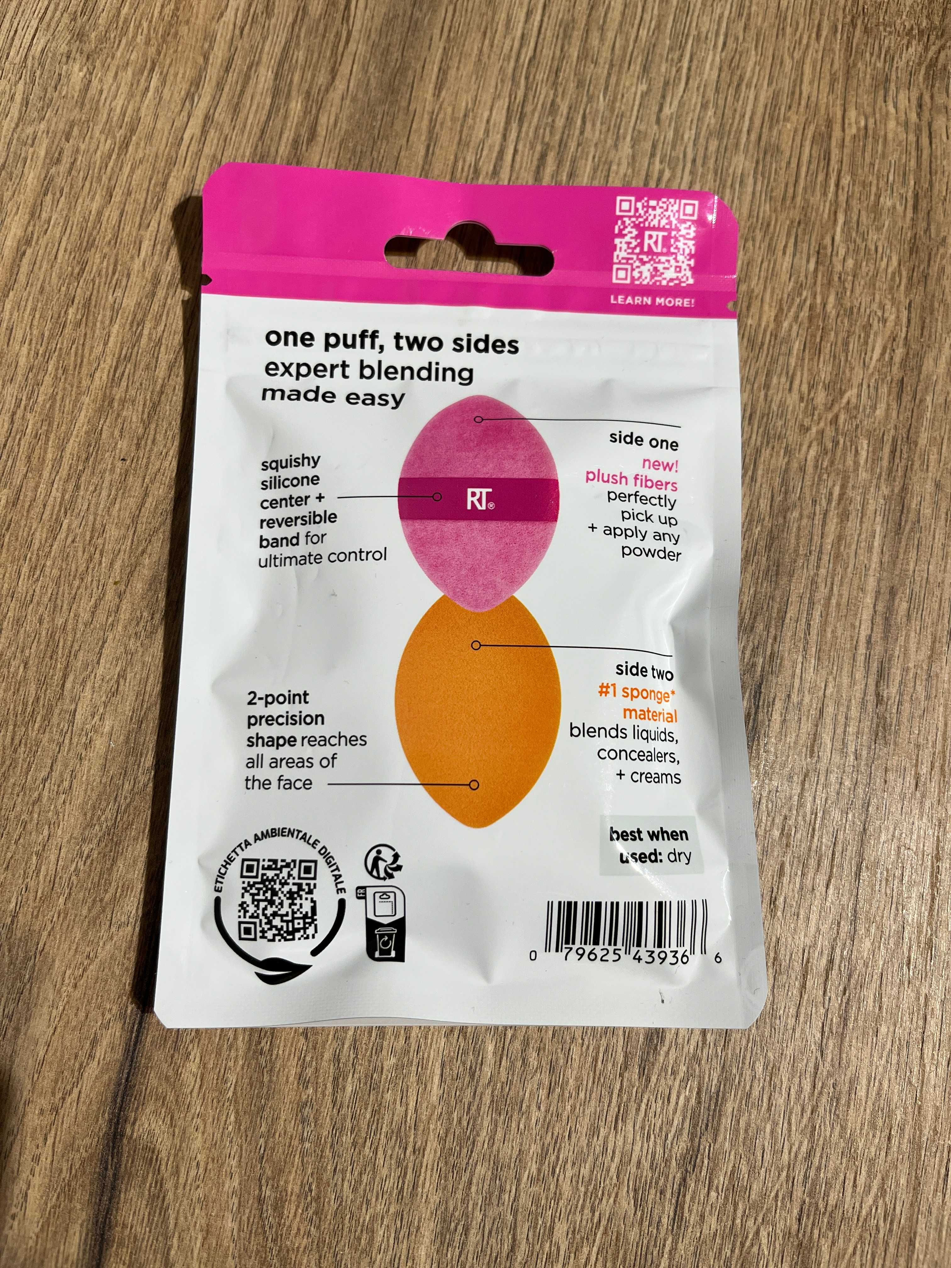 Real Techniques Miracle Powder Puff gąbka puszek