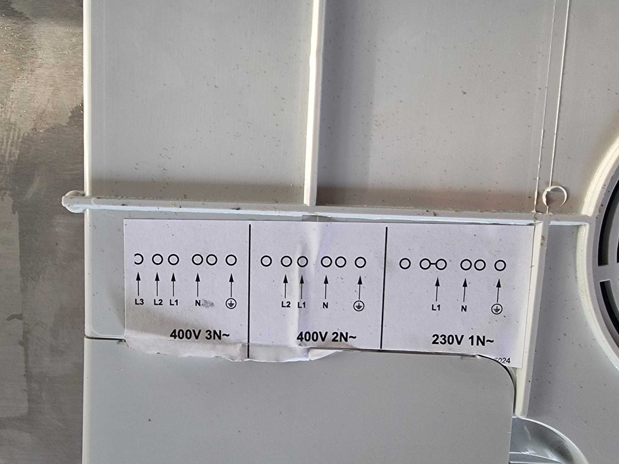 Kuchnia indukcyjna do zabudowy Amica PIE6541NSU jak nowa z defektem