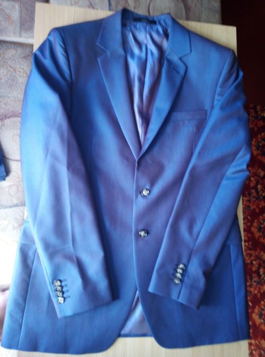 Костюм мужской  в полоску