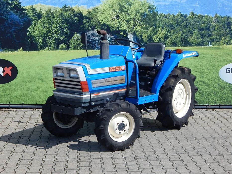 Iseki TA210F  Iseki TA210F 4x4 wspomaganie traktor ogrodniczy sadowniczy