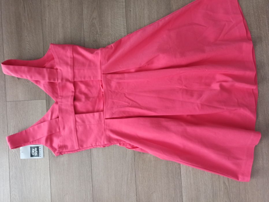 Różowa sukienka Reserved roz. 38 nowa