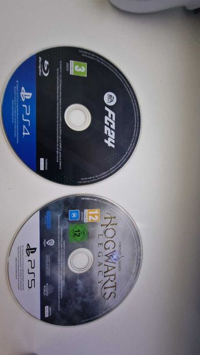 PlayStation 5 Slim z napędem + 2 gry – Gwarancja do 12.2025