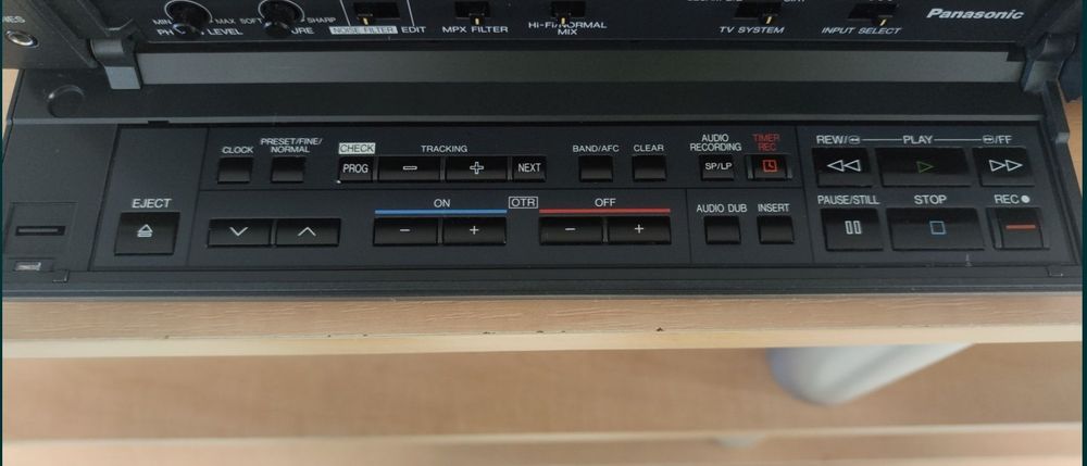 Видеомагнитофон Panasonic NV F65 Hi-Fi st 6head (Да, это Он!)