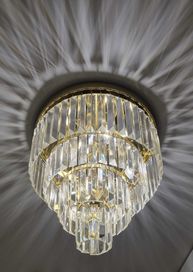 Lampa sufitowa ze szkła kryształowego