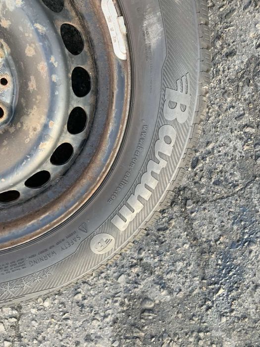 Шини 205/60 R15 пара Barum 7мм, зима 2022р