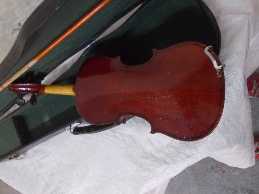 Stare skrzypce 1/10 40 cm.