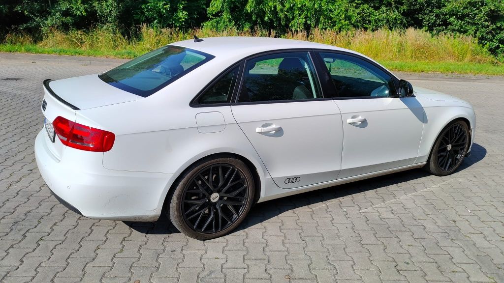 Audi a4 b8 2.0 Tdi