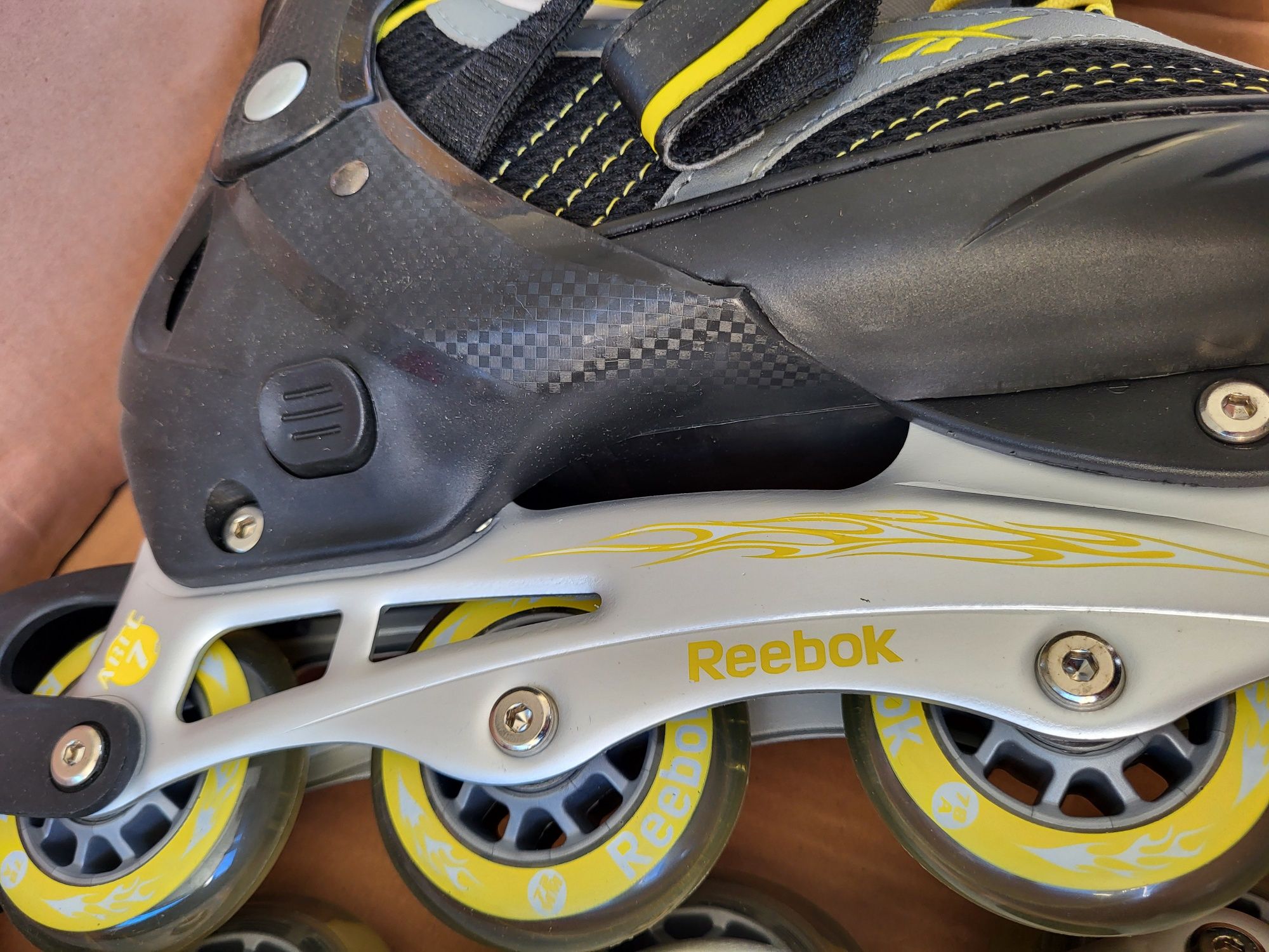 Patins em linha Reebok