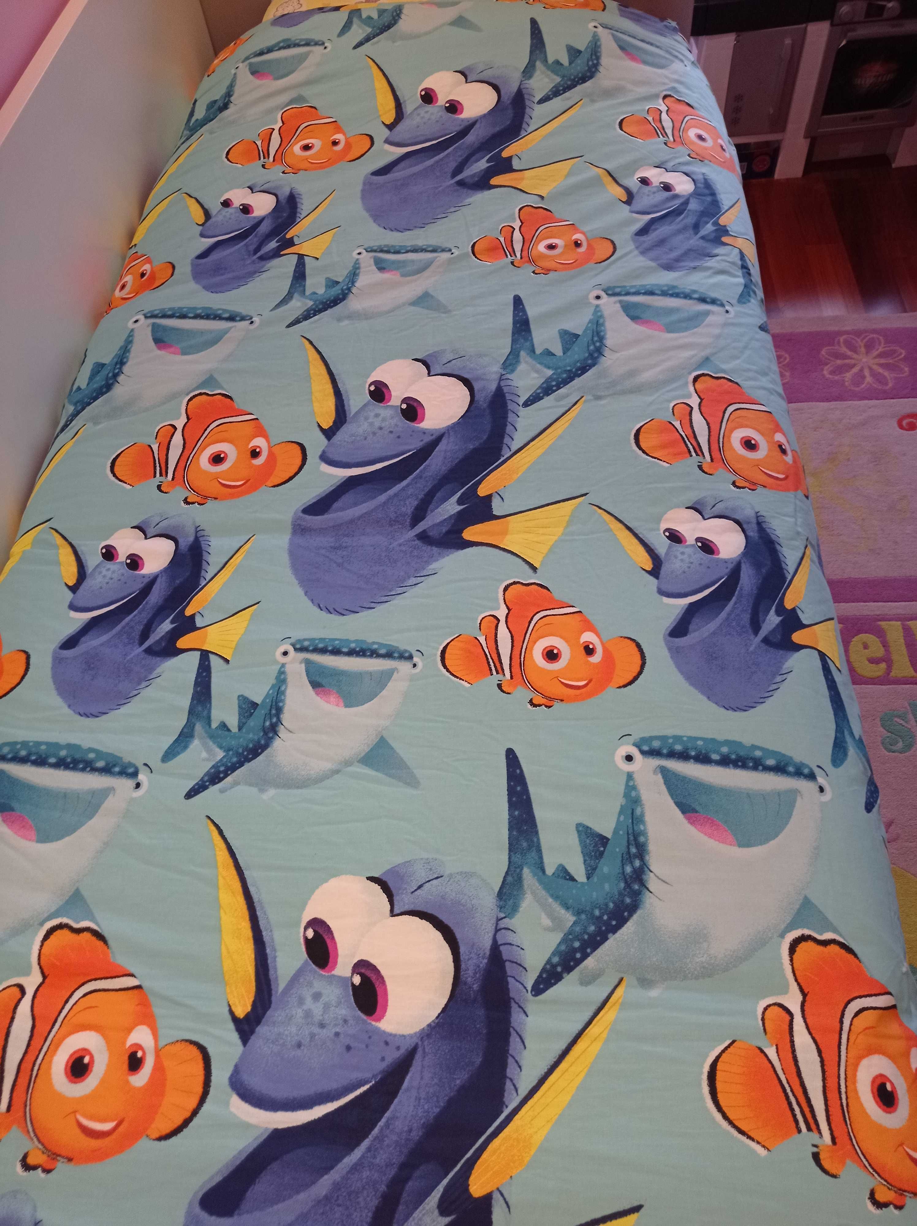 CAPA de Edredom do Nemo da Disney