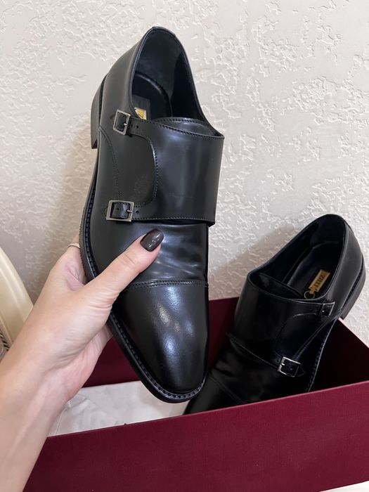 продам мужские кожанные туфли Zilli