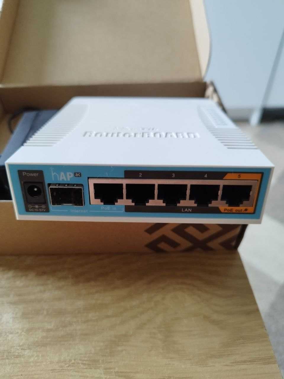 Маршрутизатор Wi-Fi Mikrotik hAP ac