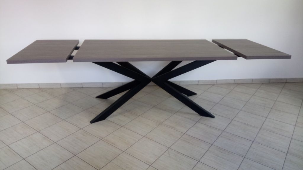 Stół rozkładany,pająk loft, metalowa podstawa