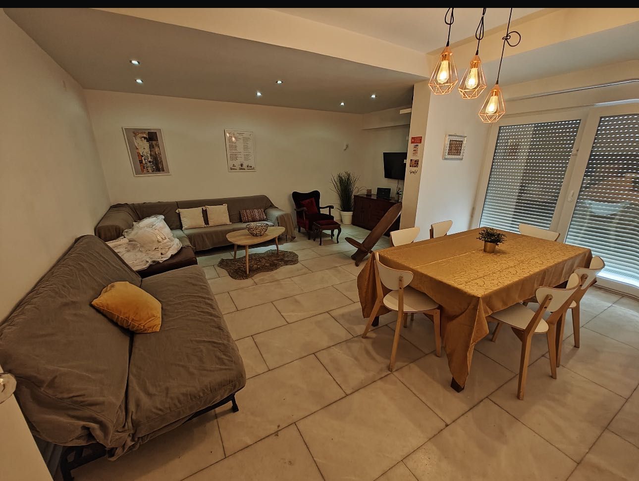 Quarto para estudantes do sexo feminino