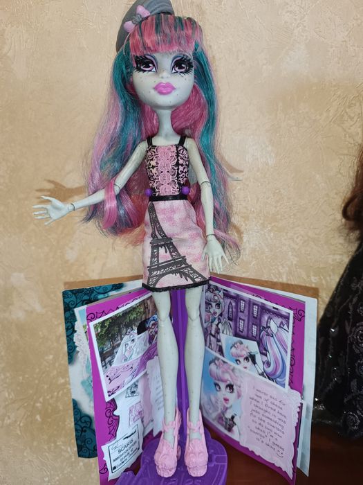 Рошель з крилами. Монстер хай Monster high Скаріж крылья