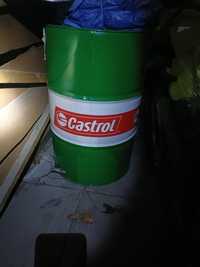 beczka 200l po czystym oleju Castrol edge 5w30