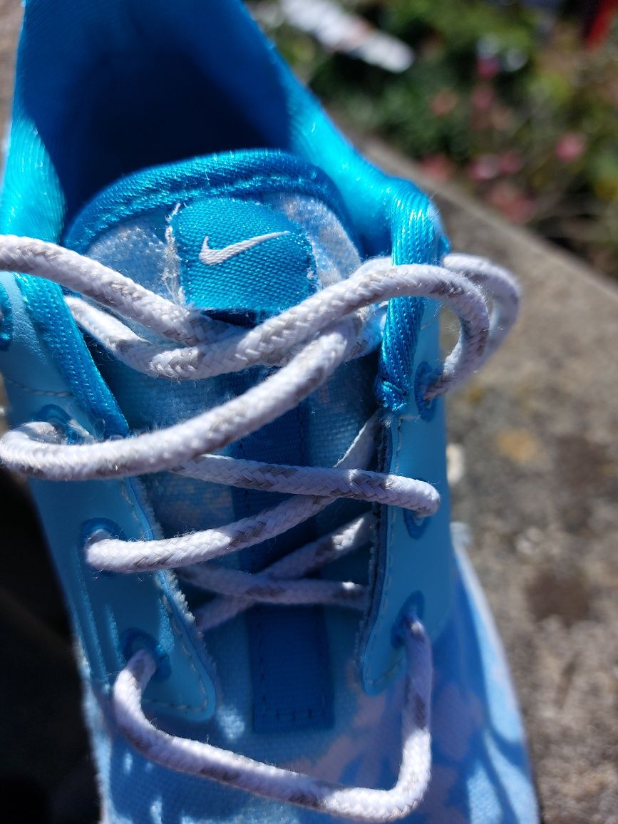 Sapatilhas Nike tamanho 35,5