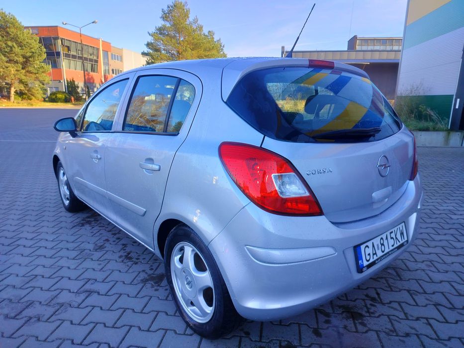 Sprzedam Opel Corsa 1.2 Klima