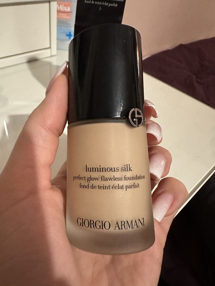 Podklad Armani Luminous Silk nr 5