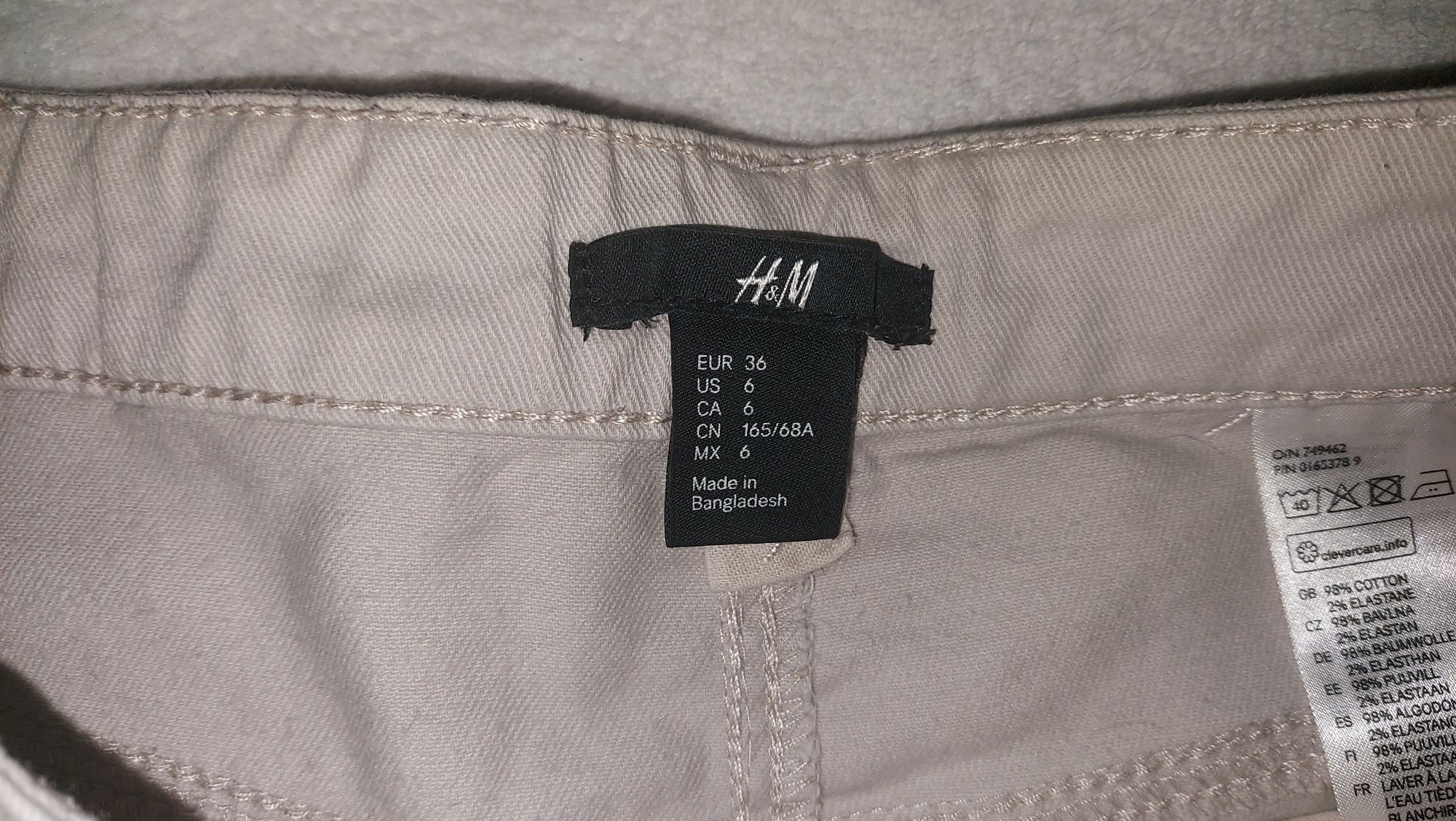 Calções H&M como novos - tamanho 36
Usados no máximo 3xs