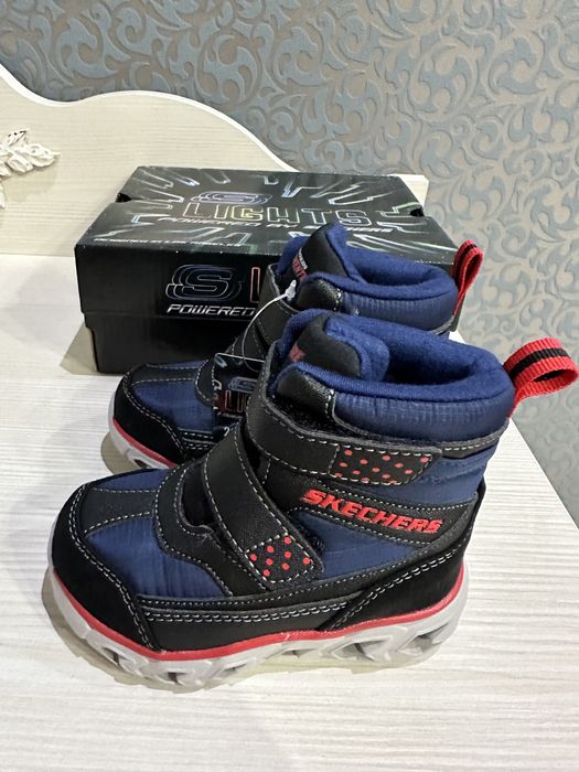 Чоботи з підсвіткою євро зима р 22 23 24 25 26