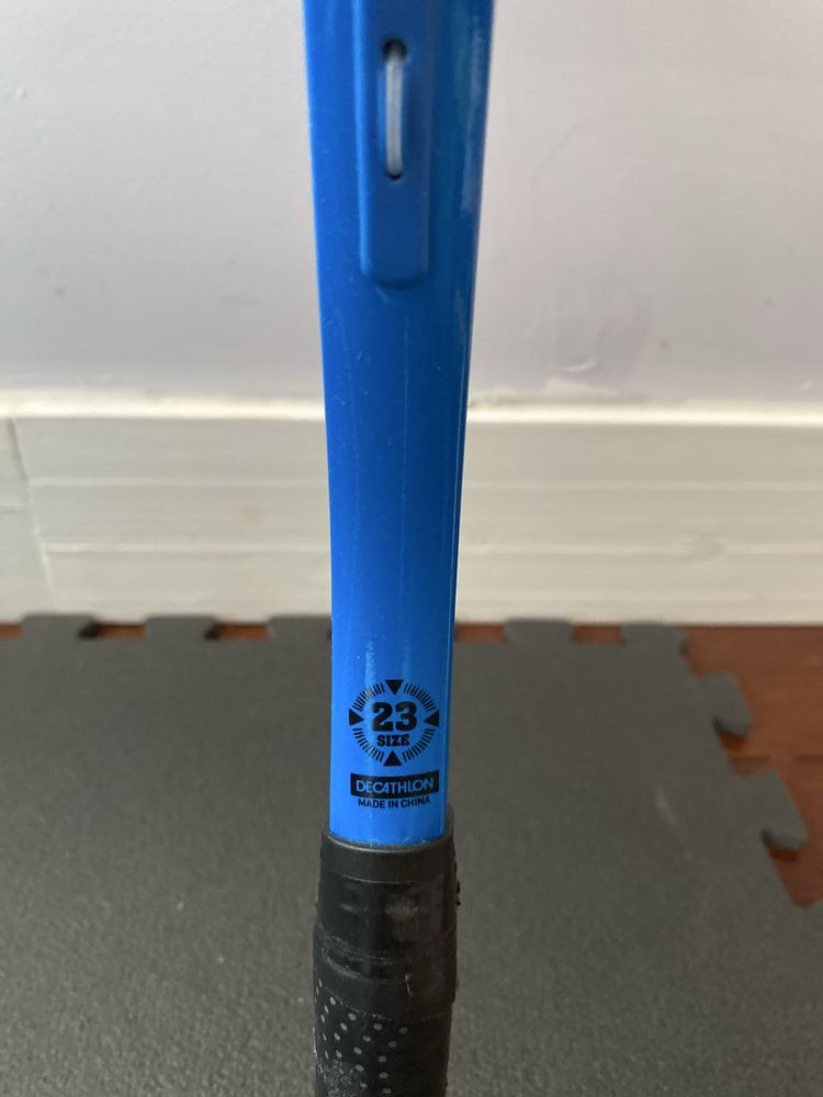 Raquete de Tenis como Nova tamanho 23
