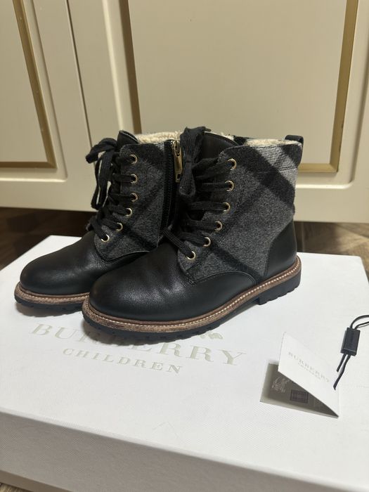 Дитяче зимове взяття Burberry