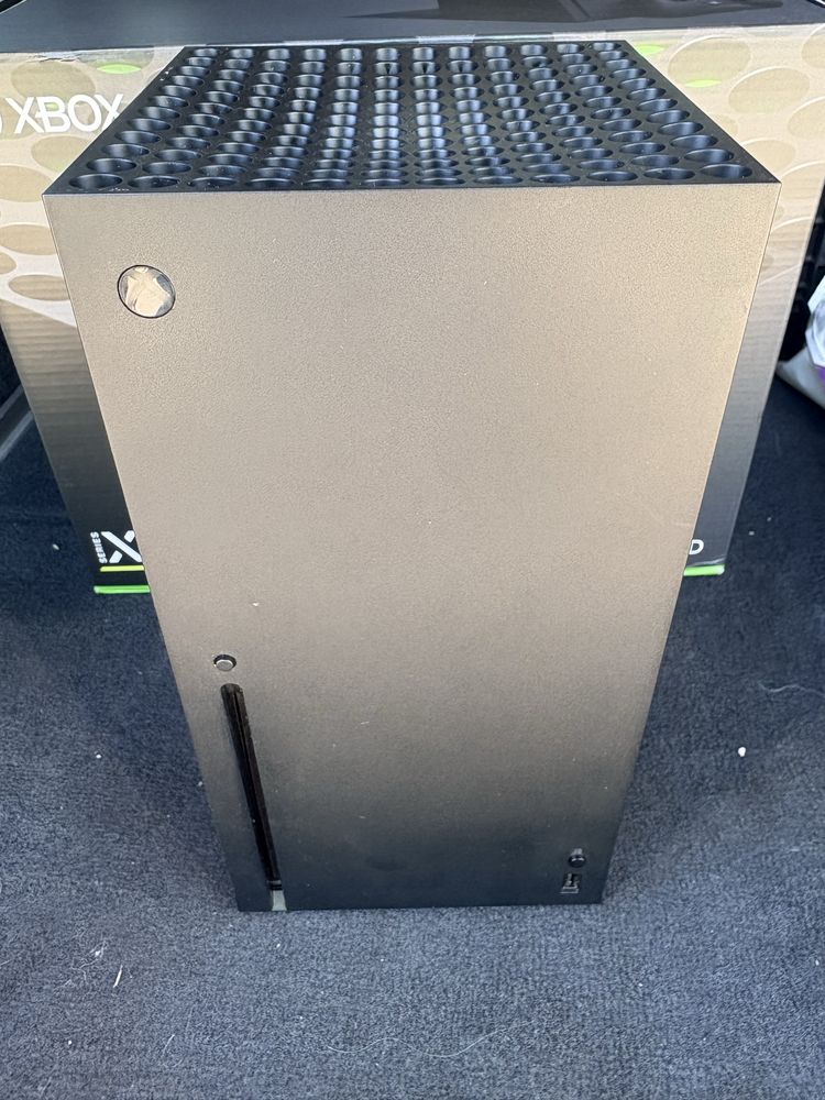 Xbox series x 1 tb ssd pudelko