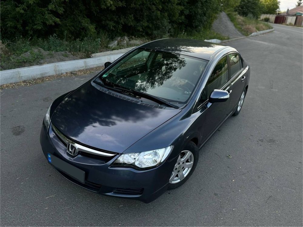 Honda Civic 5d avtomat