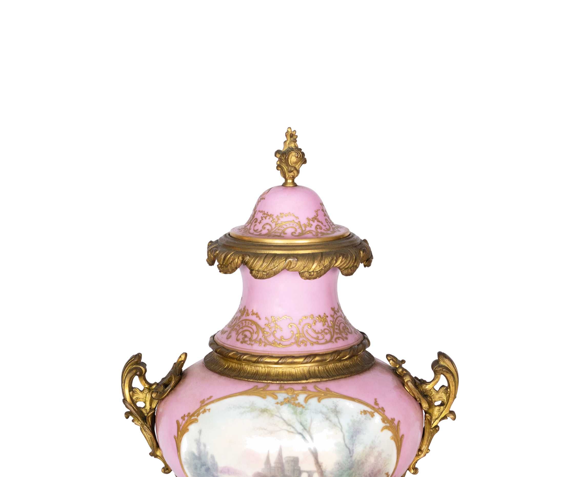 Vaso porcelana rosa Sevres Watteau Napoleão III | 1775