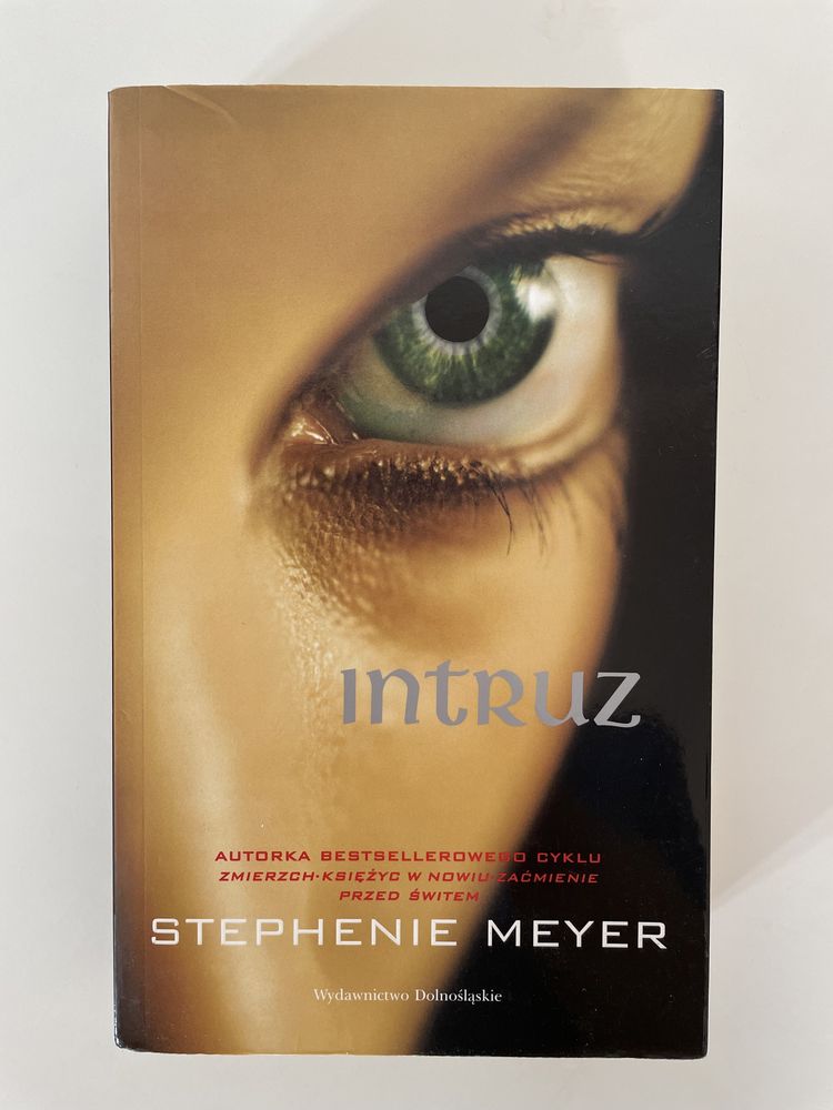 Stephenie MEYER - Intruz (książka)