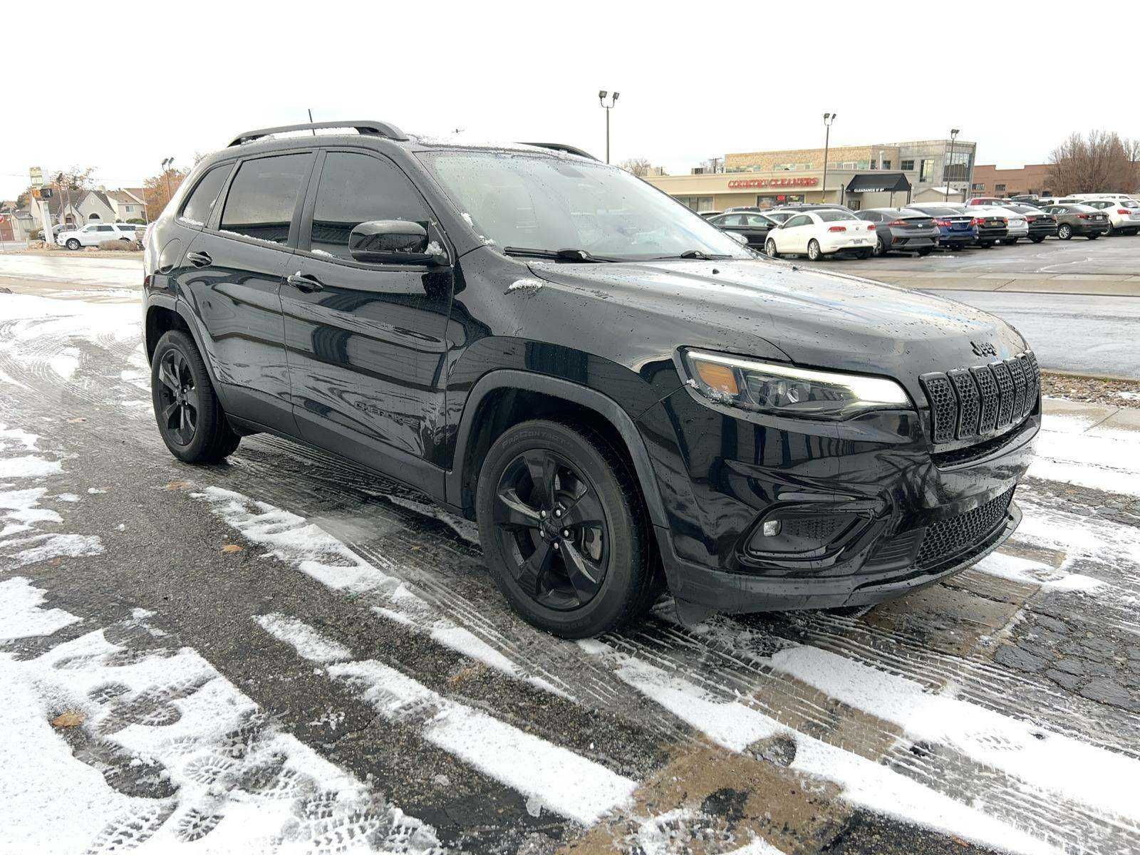 Jeep Cherokee Altitude 2019 року