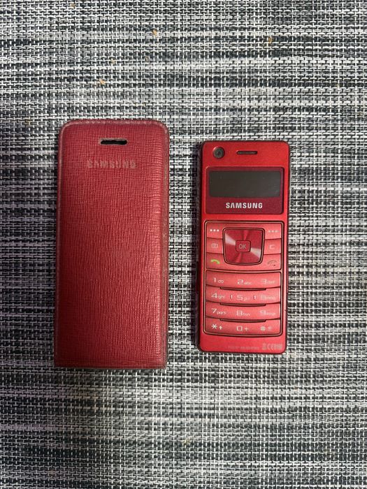 Samsung SGH-F300 Ultra Music Czerwony