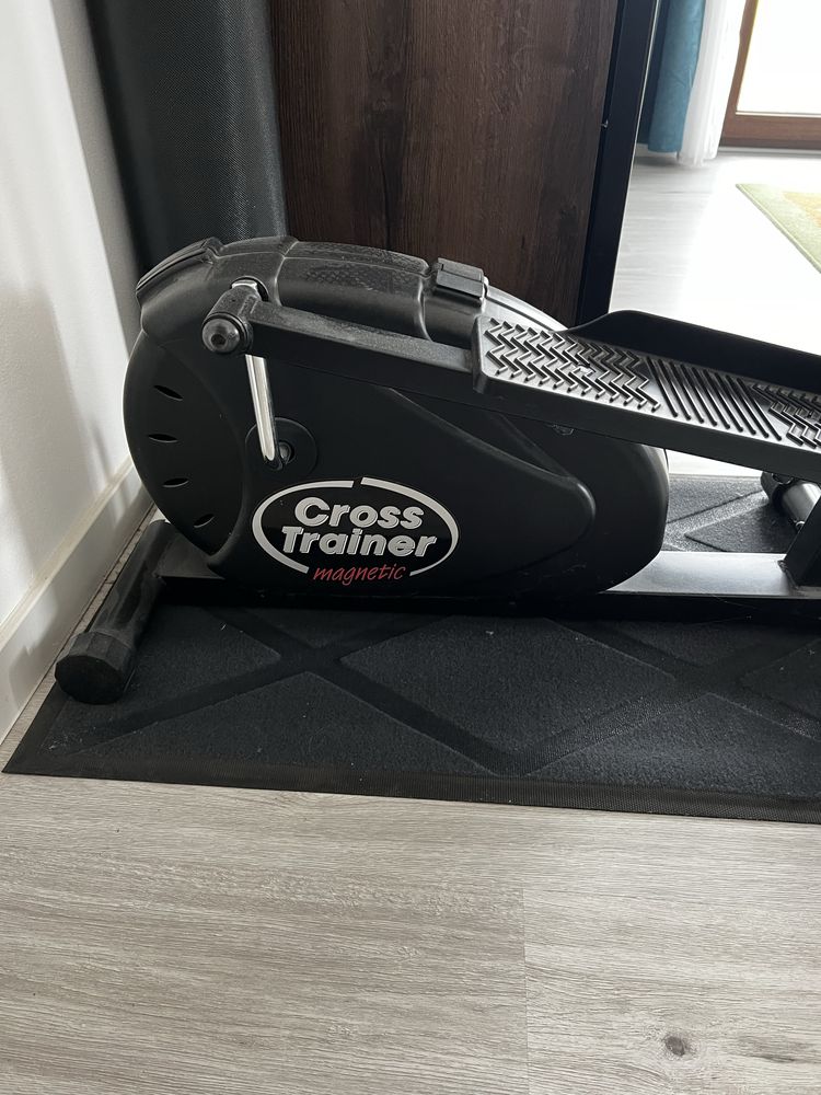 Orbitrek Cross Trainer