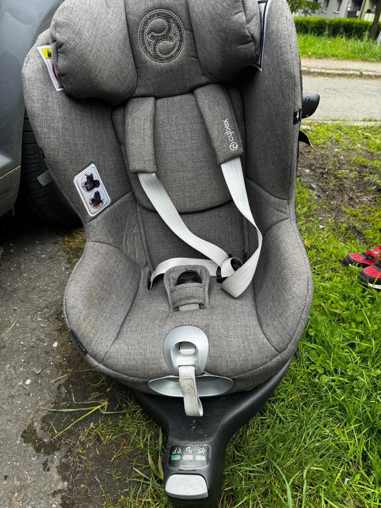 Fotelik cybex sirona z plus + baza isofix obrotowa