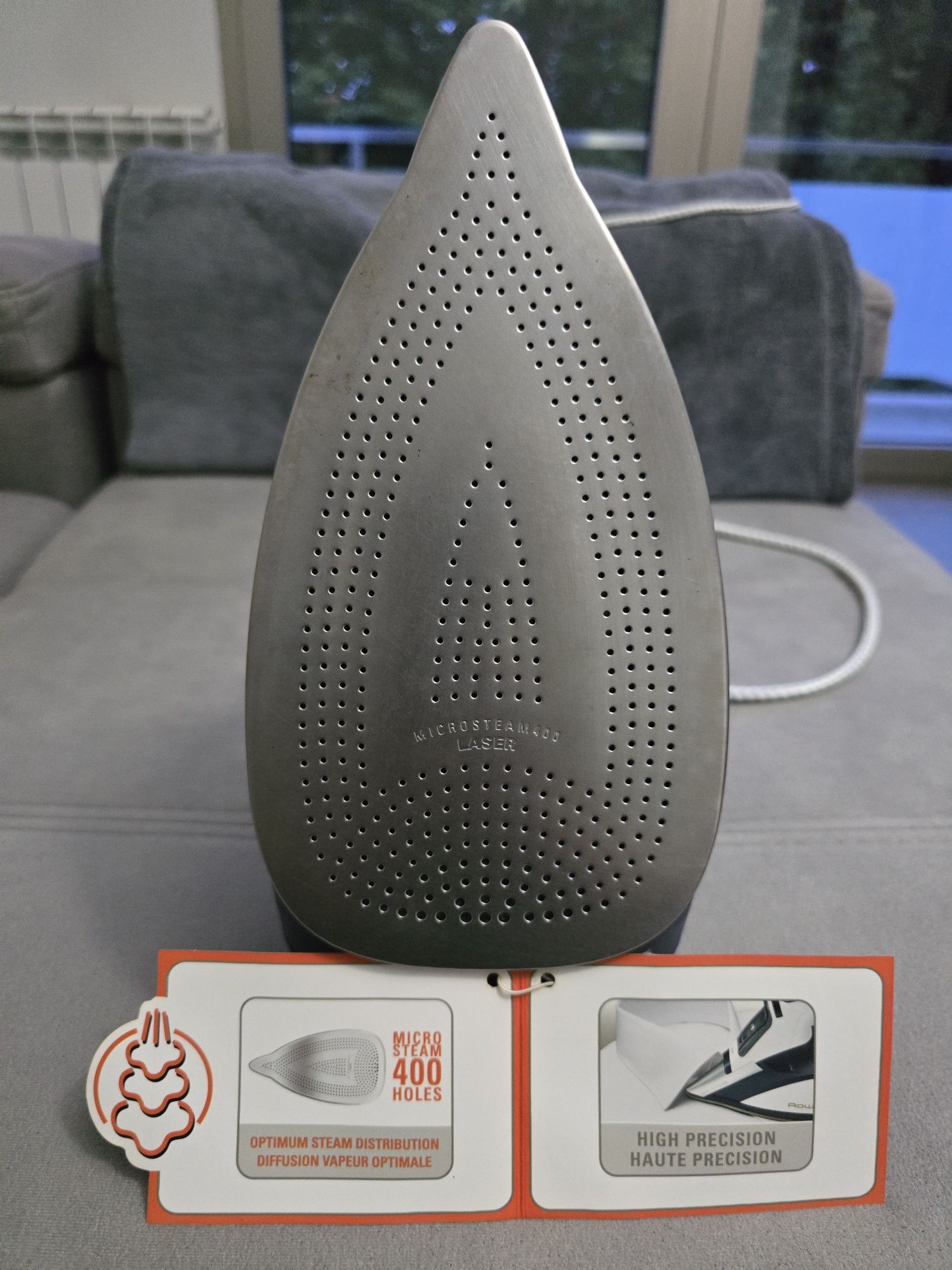 Ferro Rowenta 2400W a vapor de 160g