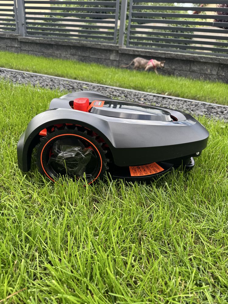 NOWA Kosiarka samojezdna Robot samojezdny NAC
