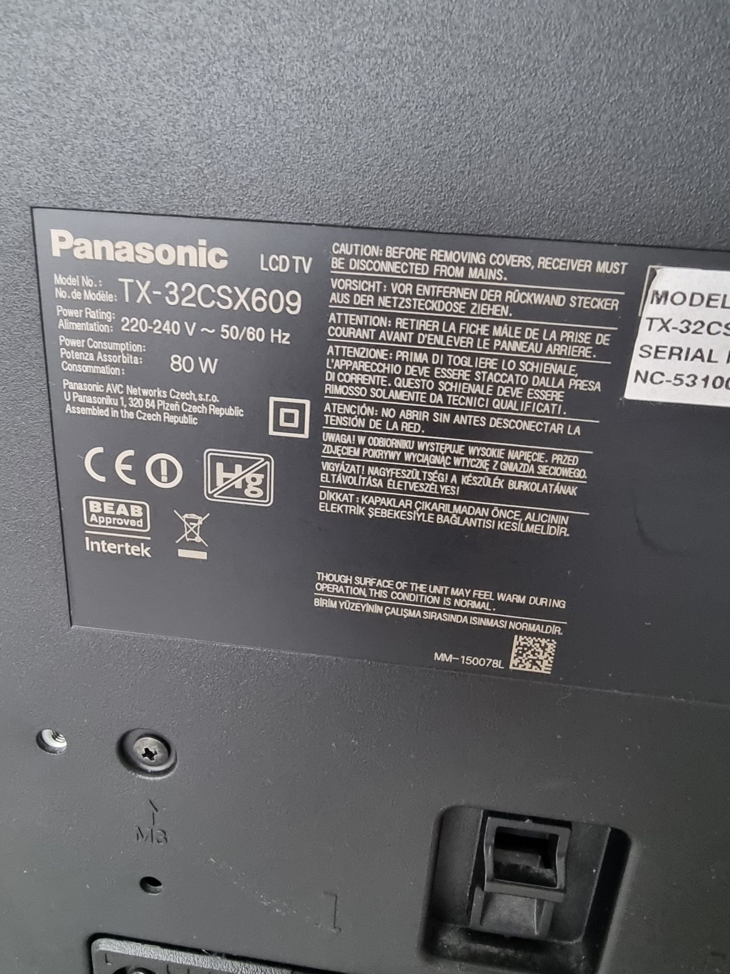 32 Panasonic Smart TV