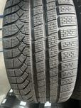 305/30/21+265/35/21 R21 Pirelli PZero Winter 4шт зима