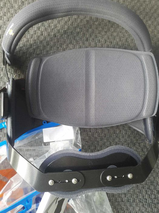 Colete Jewett curto Orliman