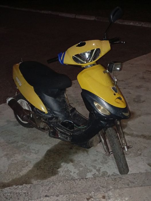 Продам скутер навігатор