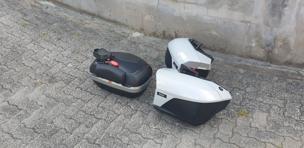 Moto BMW k1600 de 164 cavalos