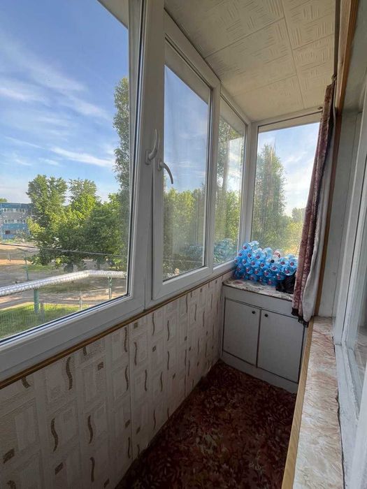 Продам 1 к квартиру на ж\м Левобережный -3     Караван