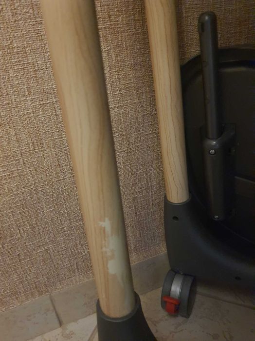 Стільчик для годування італійської фірми Peg Perego