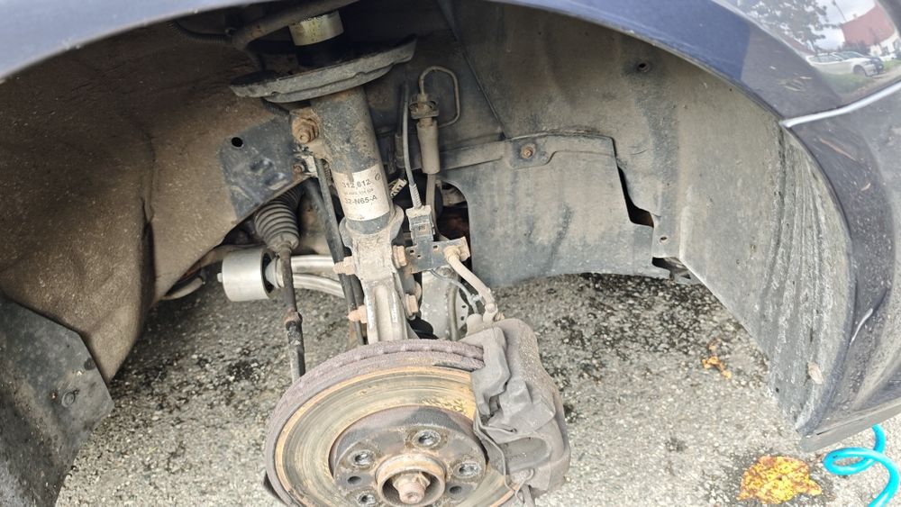 Opel Vectra C kombi 1.9 CDTI do wymiany głowica