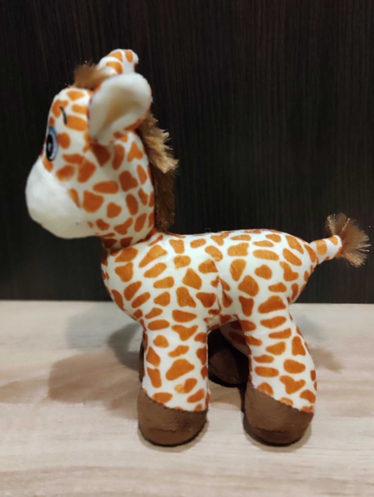 Дитяча іграшка "Весела жирафа"
