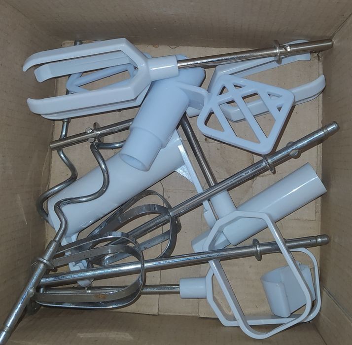 Кухонный комбайн и миксер