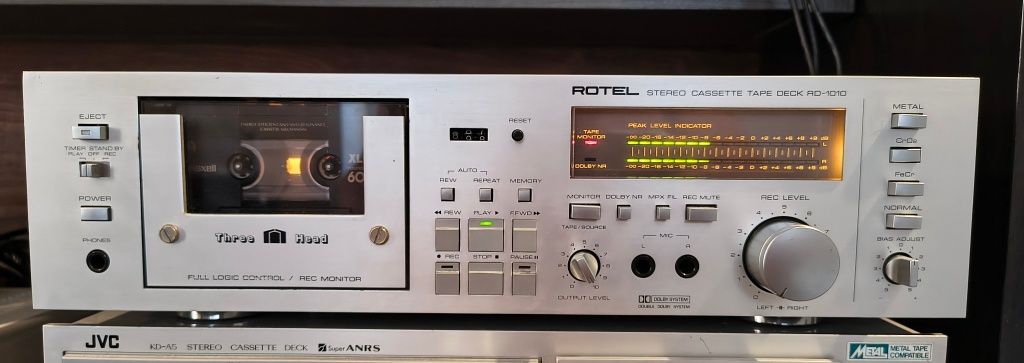 Касетна дека Rotel RD 1010. 3 Head. Сквозний канал.