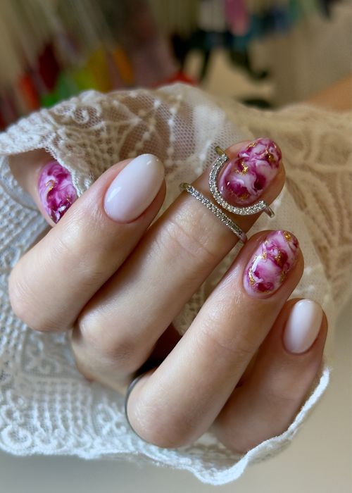 Манікюр/ Педикюр / Нарощування / [1-ая ст. Люст.дор.]