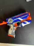 Nerf FireStrike pouco uso